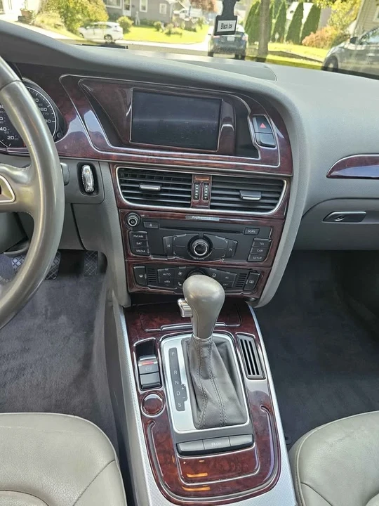 2011 Audi B8 A4 - Image 12 of 19