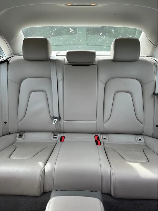 2011 Audi B8 A4 - Image 10 of 10