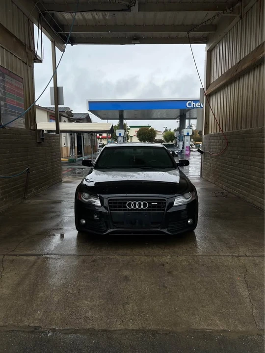 2011 Audi B8 A4 - Image 2 of 9