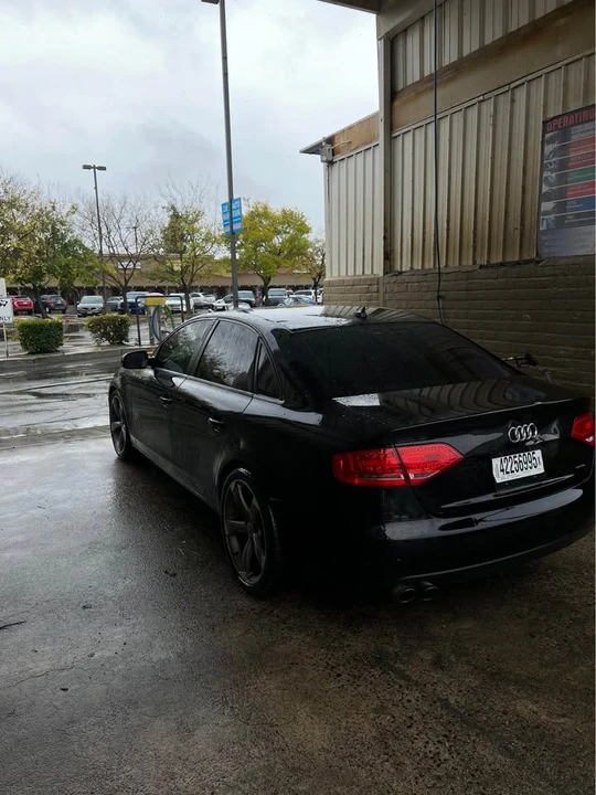 2011 Audi B8 A4 - Image 6 of 9