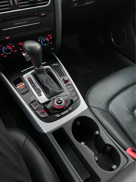 2011 Audi B8 A4 - Image 12 of 16