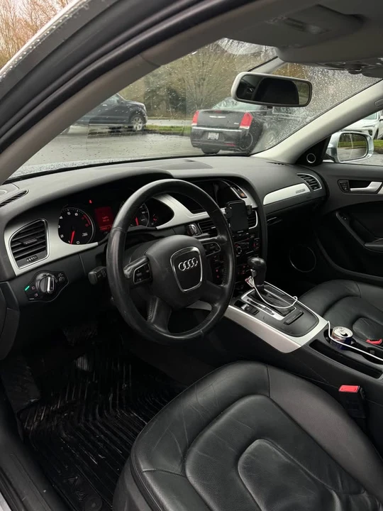 2011 Audi B8 A4 - Image 8 of 13