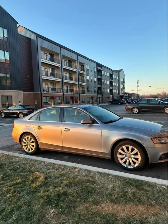 2011 Audi B8 A4 - Image 2 of 6