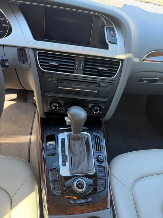 2011 Audi B8 A4 - Image 7 of 8