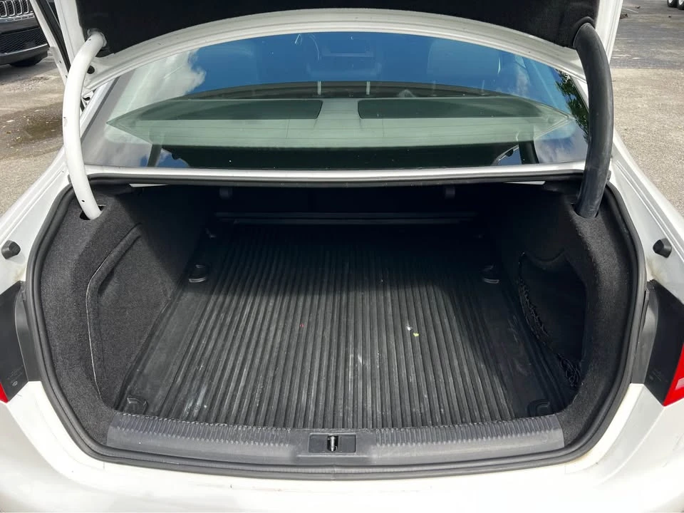 2011 Audi B8 A4 - Image 11 of 17