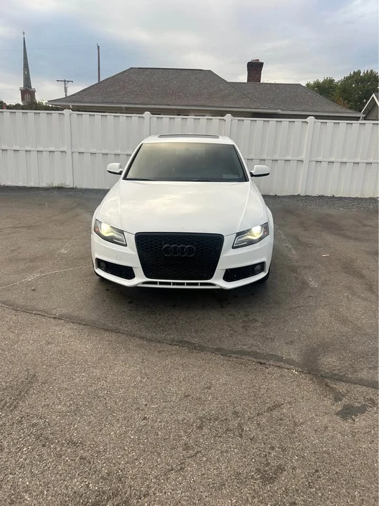 2011 Audi B8 A4 - Image 2 of 8