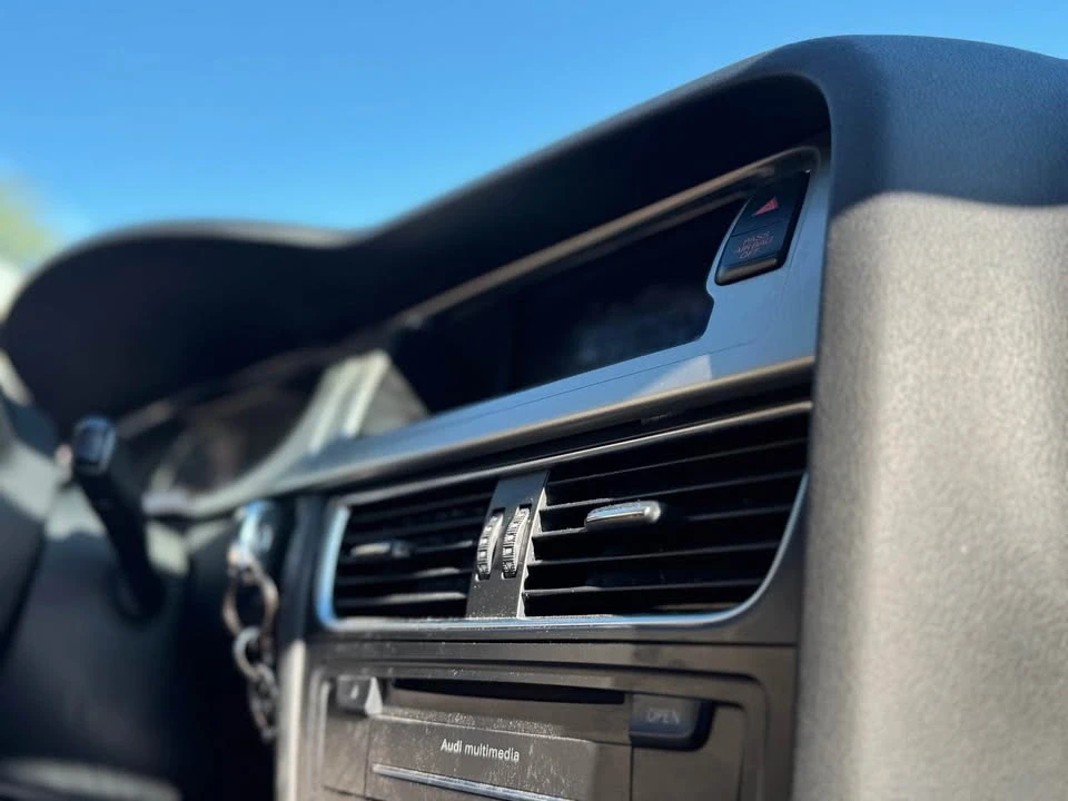 2011 Audi B8 A4 - Image 11 of 16