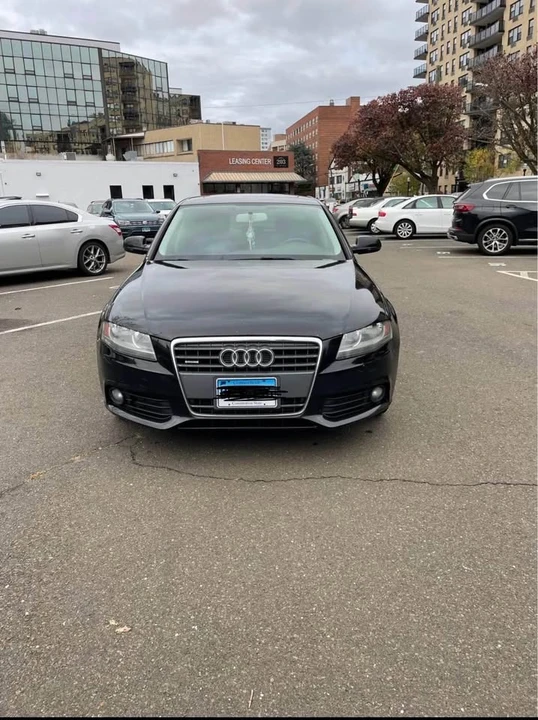 2011 Audi B8 A4 - Image 2 of 5