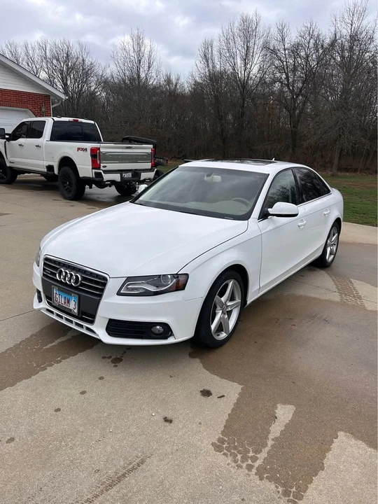 2011 Audi B8 A4 - Image 2 of 8