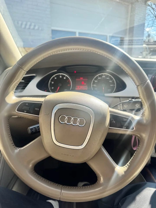 2011 Audi B8 A4 - Image 2 of 6
