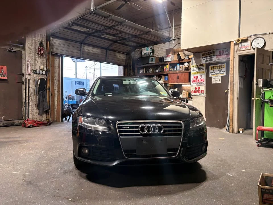 2011 Audi B8 A4 - Image 2 of 14