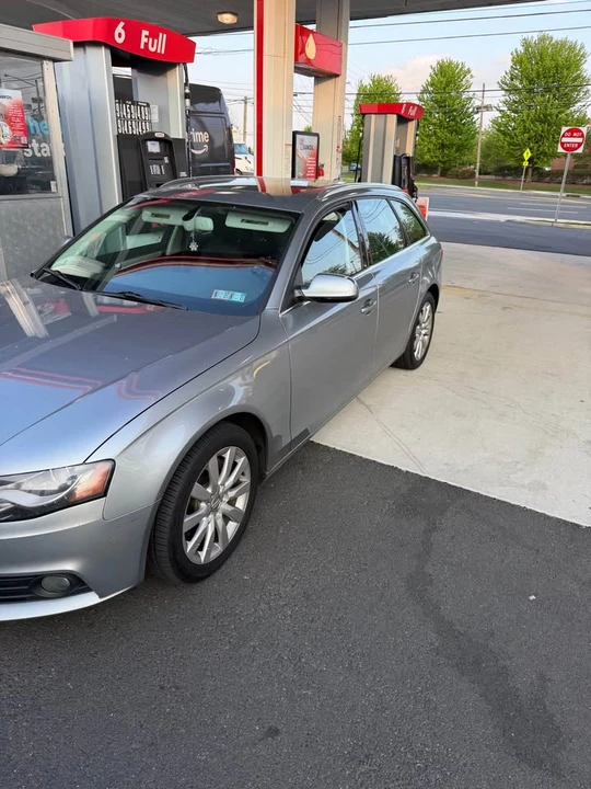 2011 Audi Allroad - Image 2 of 4