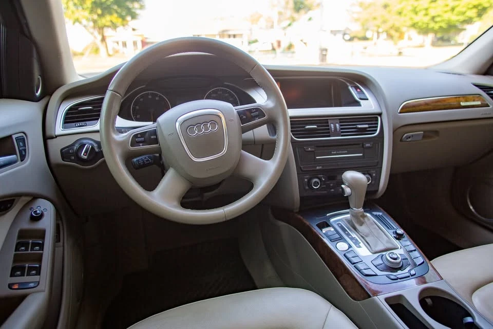 2011 Audi B8 A4 - Image 7 of 16
