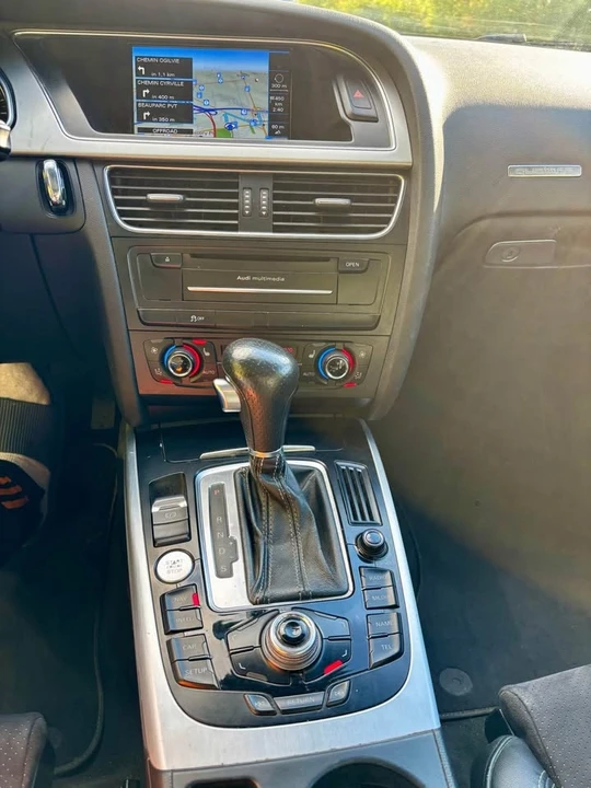 2011 Audi B8 A5 - Image 14 of 19