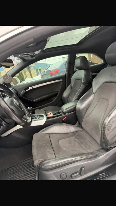 2011 Audi B8 A5 - Image 11 of 16