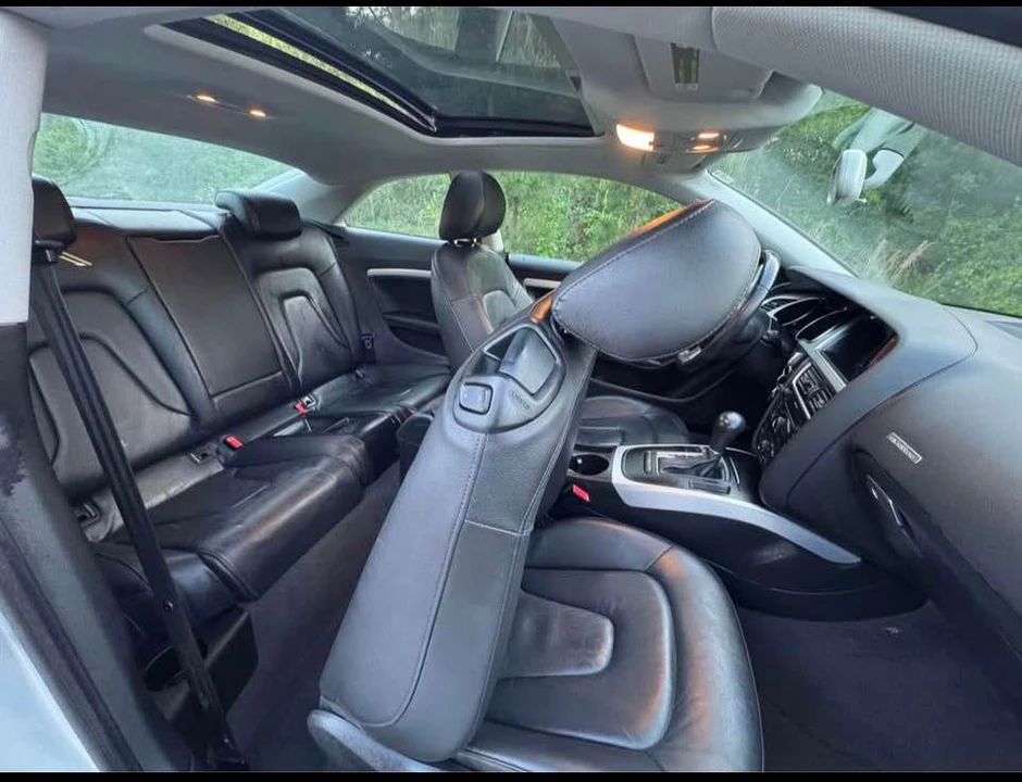 2011 Audi B8 A5 - Image 8 of 12