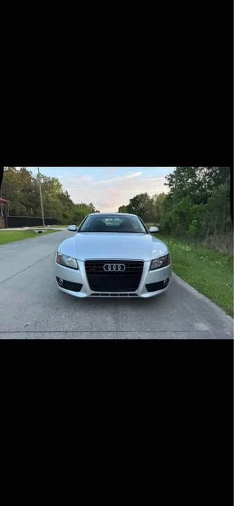 2011 Audi B8 A5 - Image 2 of 8
