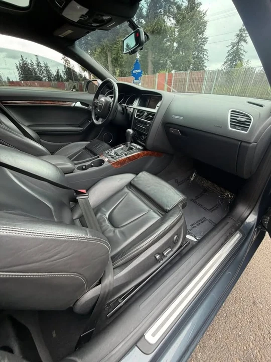 2011 Audi B8 A5 - Image 13 of 19