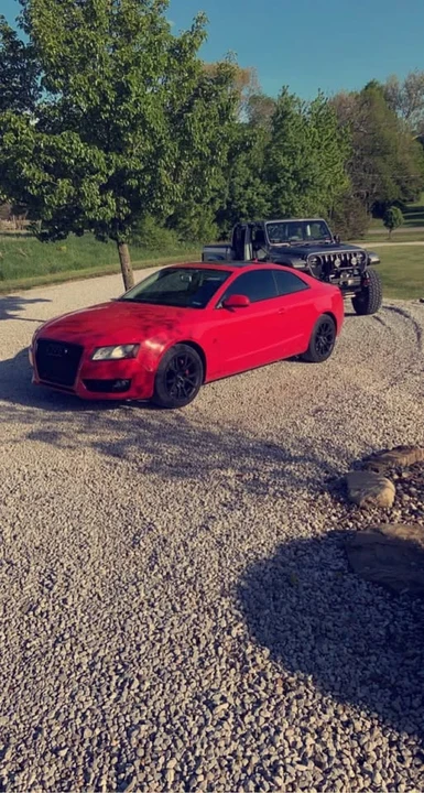 2011 Audi B8 A5 - Image 2 of 2