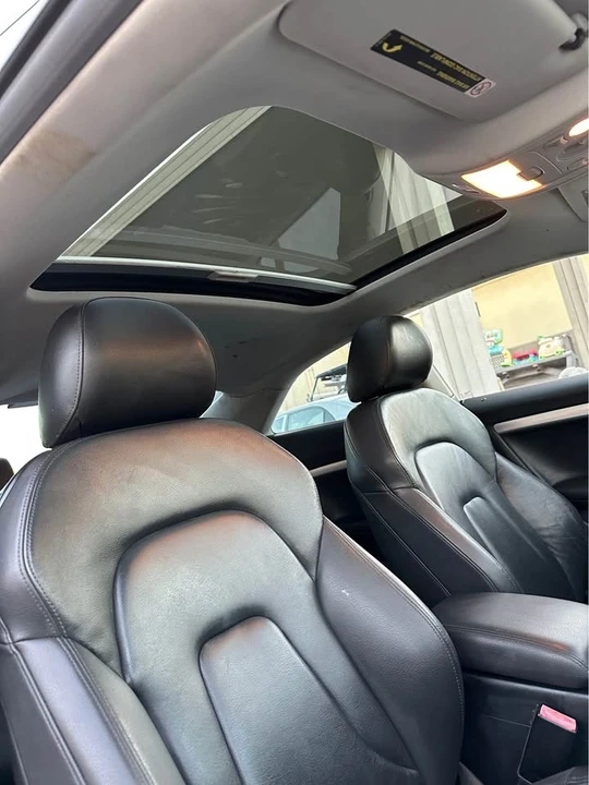 2011 Audi B8 A5 - Image 8 of 10