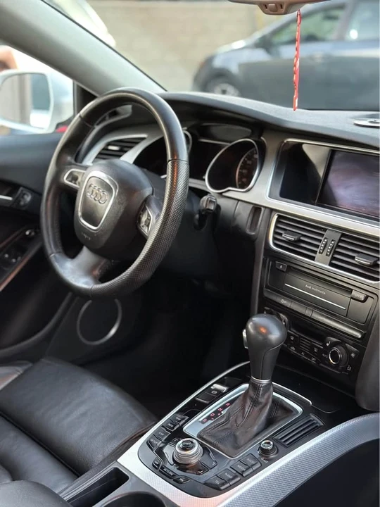 2011 Audi B8 A5 - Image 10 of 10