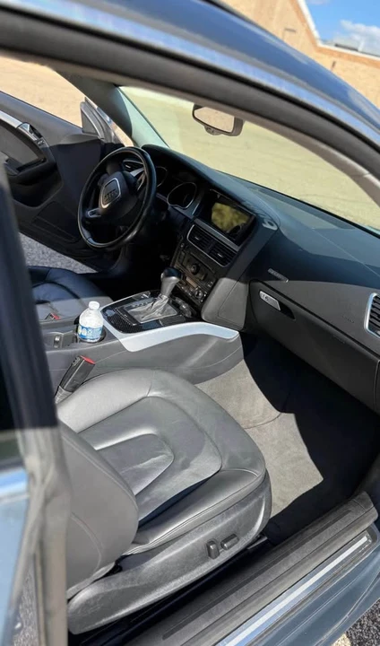 2011 Audi B8 A5 - Image 9 of 13