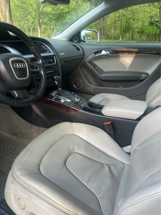 2011 Audi B8 A5 - Image 6 of 8