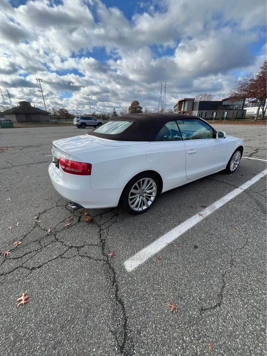 2011 Audi B8 A5 - Image 2 of 10