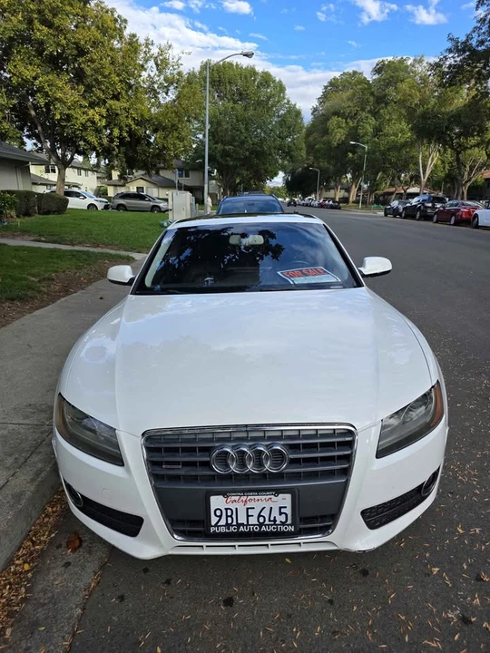 2011 Audi B8 A5 - Image 2 of 5