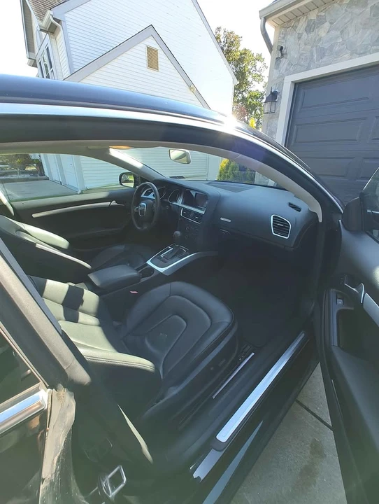 2011 Audi B8 A5 - Image 9 of 18