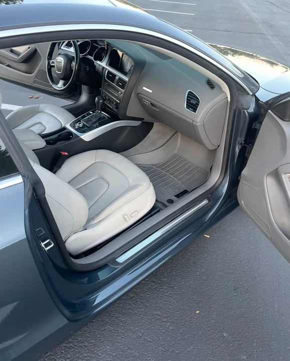 2011 Audi B8 A5 - Image 9 of 12