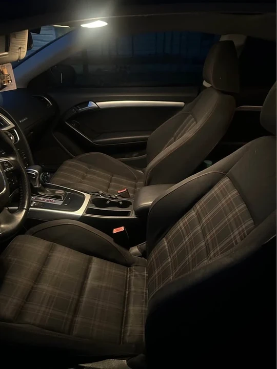 2011 Audi B8 A5 - Image 7 of 14