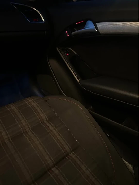 2011 Audi B8 A5 - Image 10 of 14