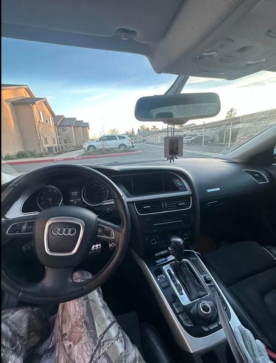 2011 Audi B8 A5 - Image 2 of 9