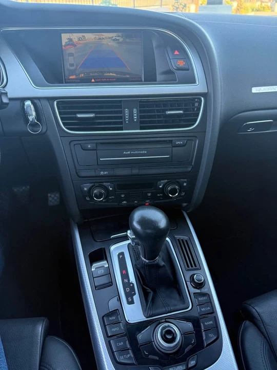 2011 Audi B8 A5 - Image 8 of 13