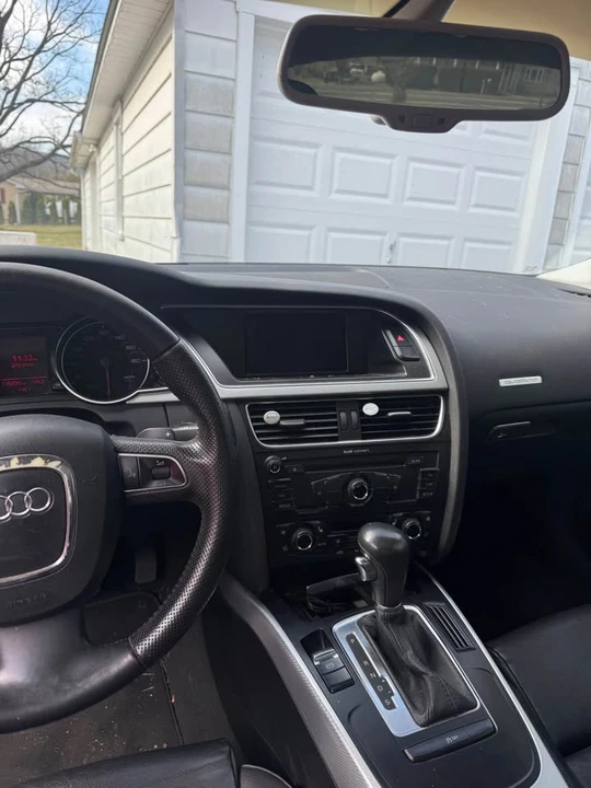 2011 Audi B8 A5 - Image 3 of 5