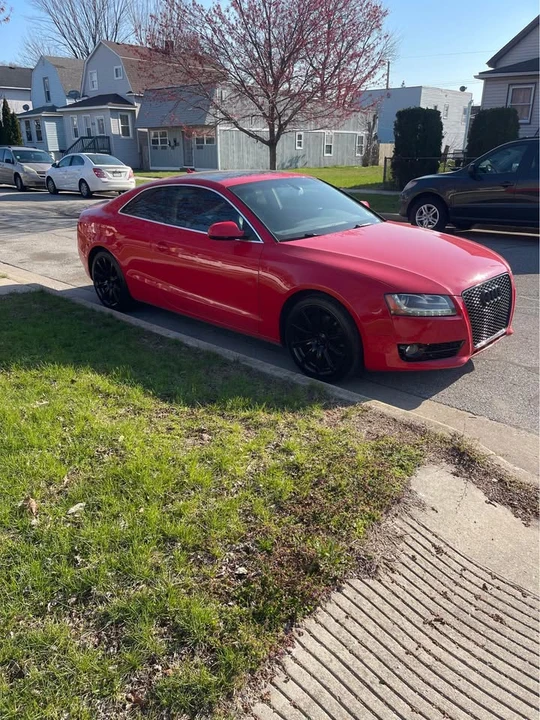 2011 Audi B8 A5 - Image 2 of 5