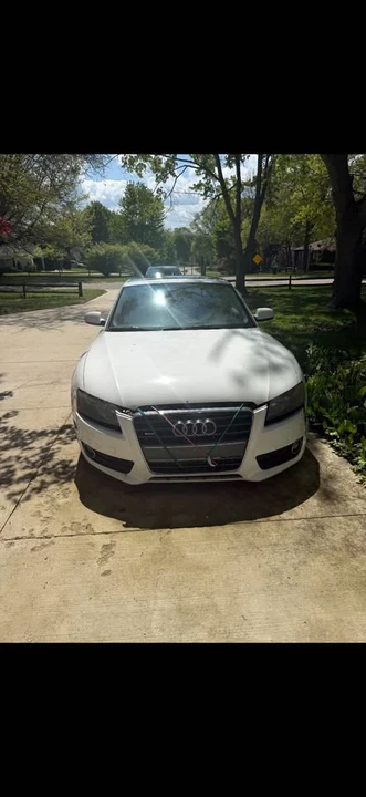 2011 Audi B8 A5 - Image 4 of 5