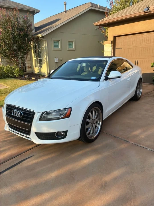 2011 Audi B8 A5 - Image 3 of 8