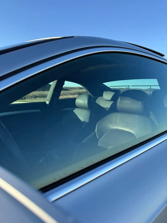2011 Audi B8 A5 - Image 2 of 17