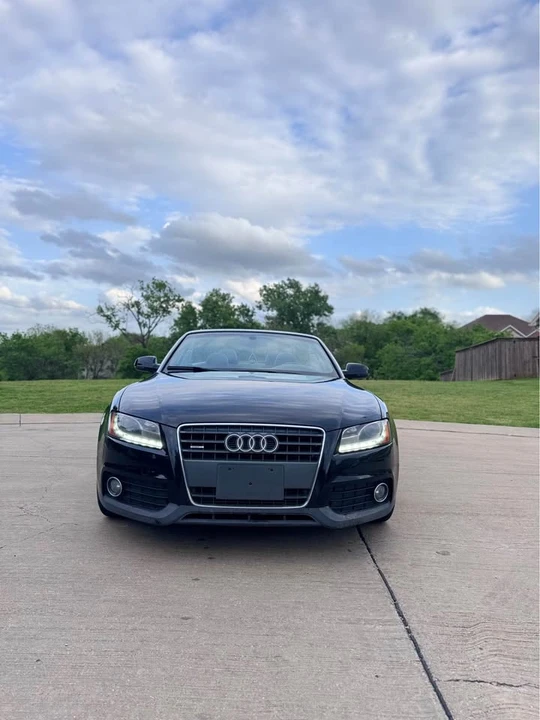 2011 Audi B8 A5 - Image 2 of 17