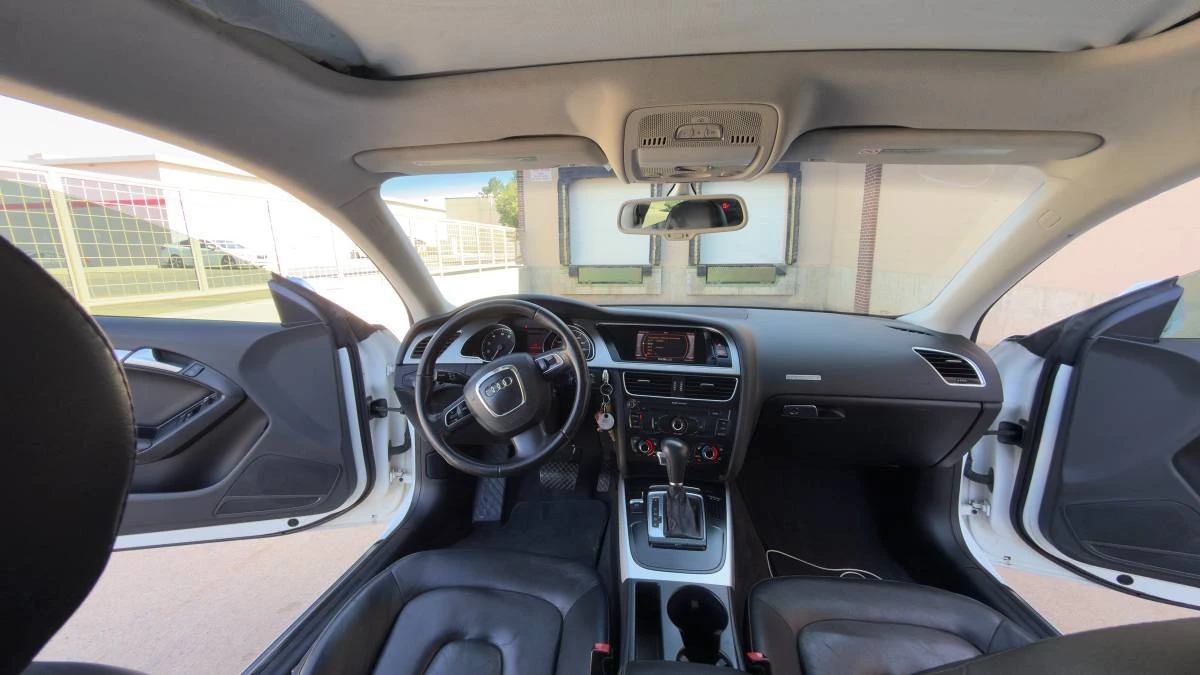 2011 Audi B8 A5 - Image 15 of 16