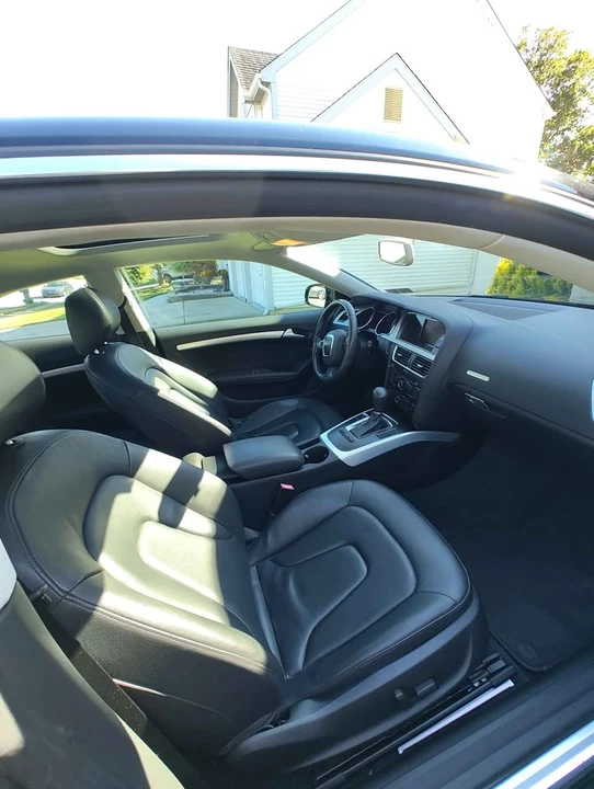 2011 Audi B8 A5 - Image 9 of 14