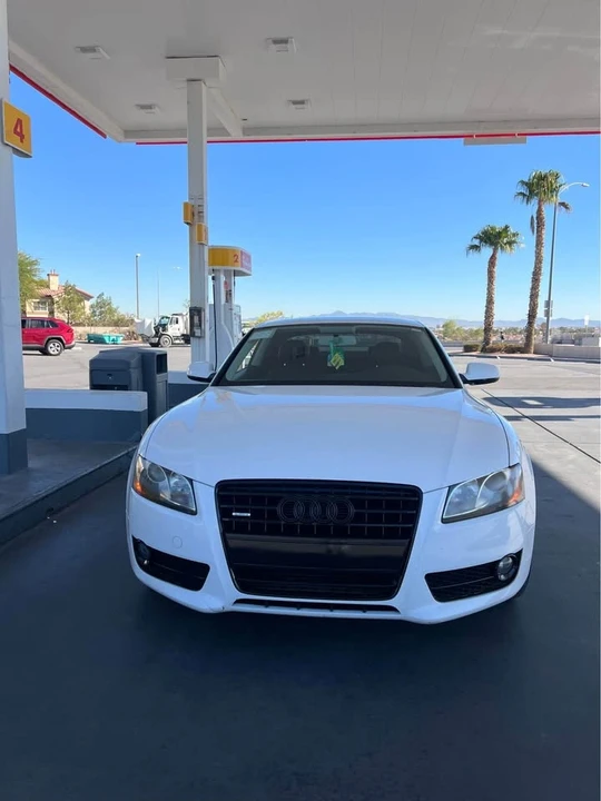 2011 Audi B8 A5 - Image 2 of 7