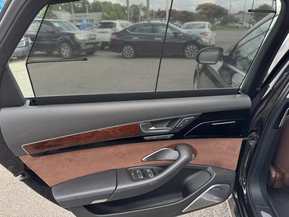2011 Audi D4 A8 - Image 13 of 20