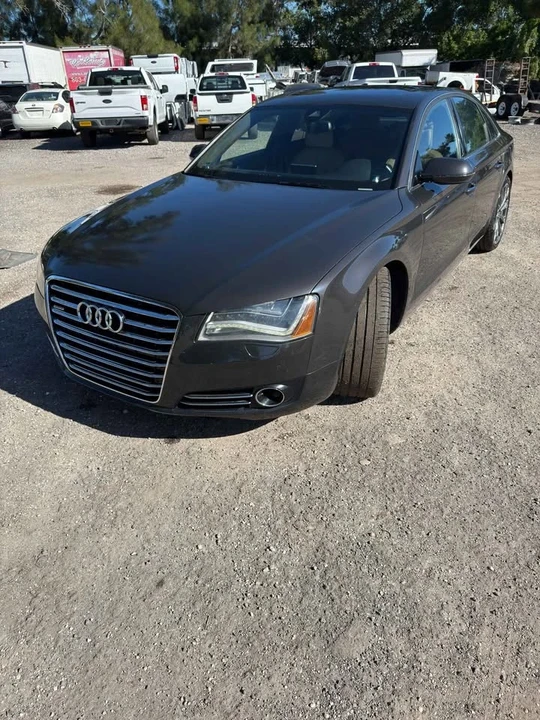 2011 Audi D4 A8 - Image 2 of 7