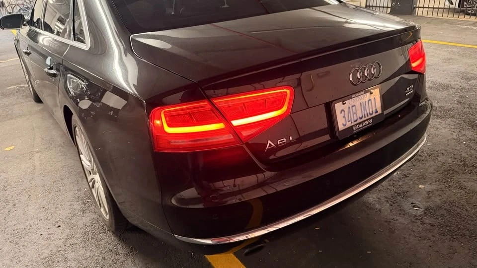 2011 Audi D4 A8 - Image 7 of 16