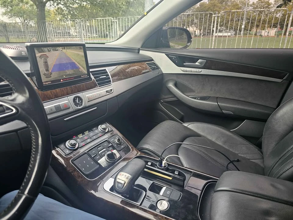 2011 Audi D4 A8 - Image 2 of 12