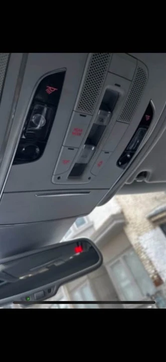 2011 Audi D4 A8 - Image 8 of 13