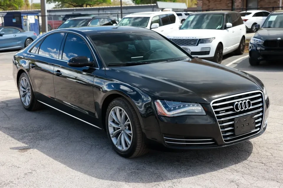 2011 Audi D4 A8 - Image 4 of 13